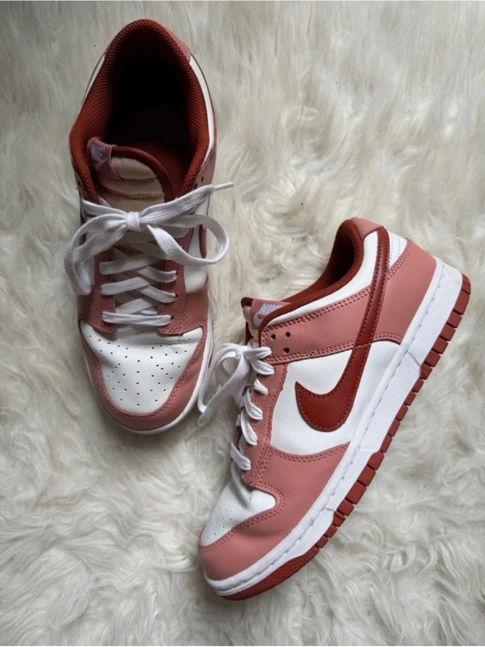 Nike Low Red Star Dust